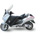 TABLIER COUVRE JAMBE TUCANO POUR PIAGGIO 125 X-EVO, 125 X8, 400 X-EVO, 400 X8 (R045-x) (TERMOSCUD) (SYSTEME ANTI-FLOTTEMENT SGAS