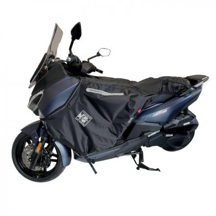 204774 TABLIER COUVRE JAMBE TUCANO POUR SYM 300 JOYRIDE 2022+ (R241-X) (TERMOSCUD) (SYSTEME ANTI-FLOTTEMENT SGAS) p2r catégorie 