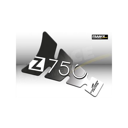 Protège Réservoir Noir 1 Pièce marqué "Z750" Format : 213 x 128 mm
