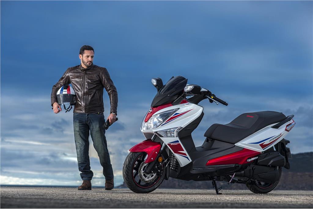 GTS 125 EFI SPORT SERIE LIMITEE - EURO 4